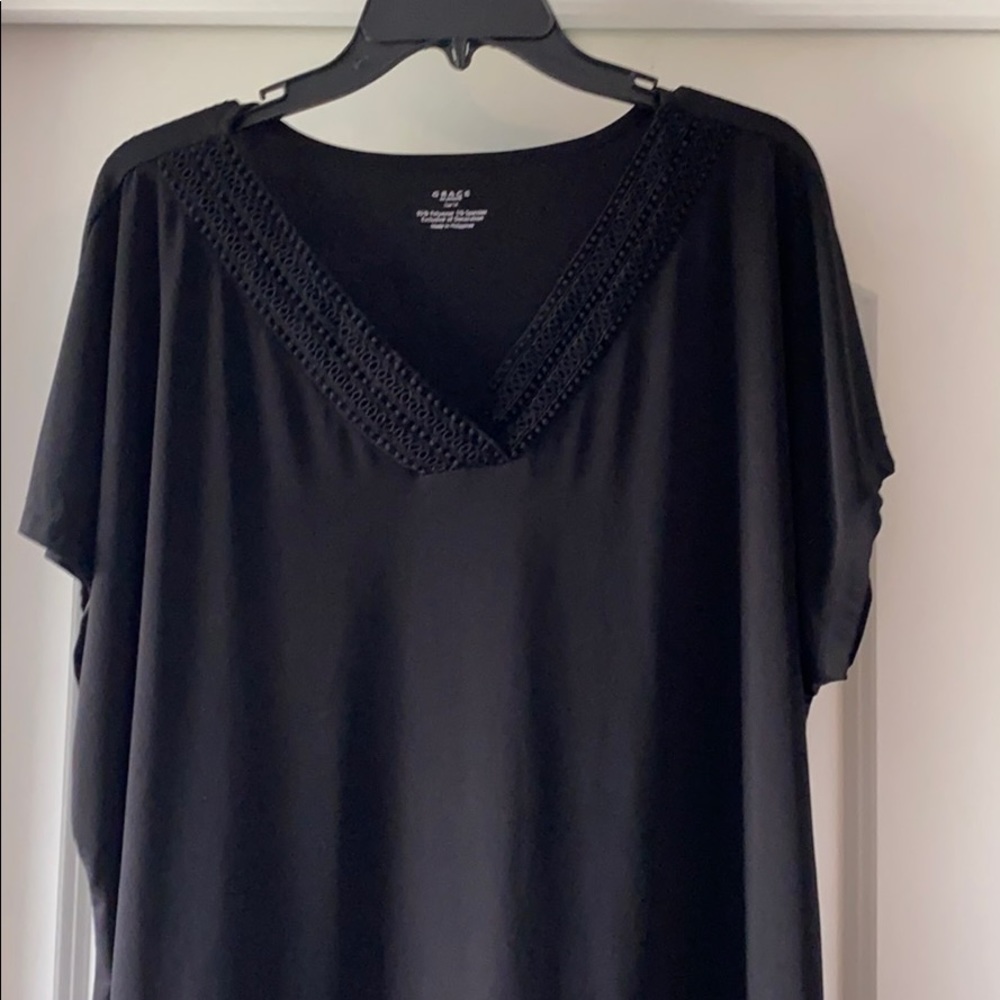Black shell with v-neck trim
